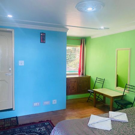 Jagatram Niwas Guesthouse Dharamkot دارامشالا المظهر الخارجي الصورة